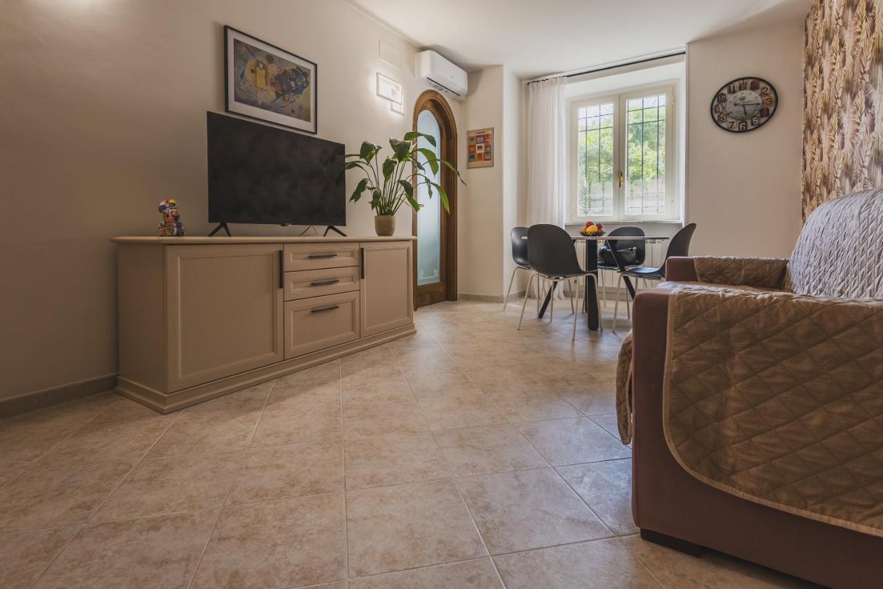 Casa Dolce Casa Apartment ออร์เวียโต ภายนอก รูปภาพ